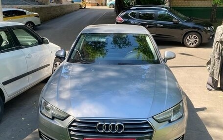 Audi A4, 2018 год, 2 600 000 рублей, 1 фотография