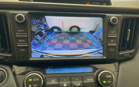 Toyota RAV4, 2018 год, 2 850 000 рублей, 15 фотография
