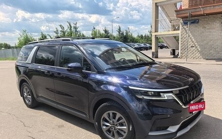 KIA Carnival, 2021 год, 4 100 000 рублей, 3 фотография