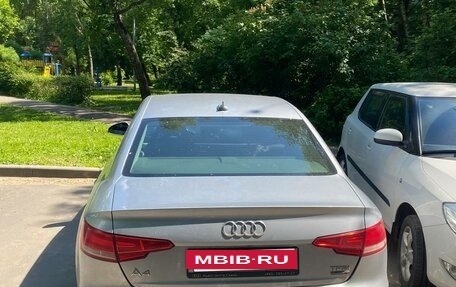 Audi A4, 2018 год, 2 600 000 рублей, 8 фотография