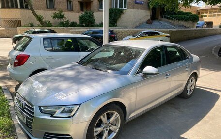 Audi A4, 2018 год, 2 600 000 рублей, 11 фотография