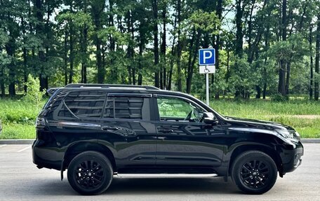 Toyota Land Cruiser Prado 150 рестайлинг 2, 2021 год, 5 530 000 рублей, 5 фотография