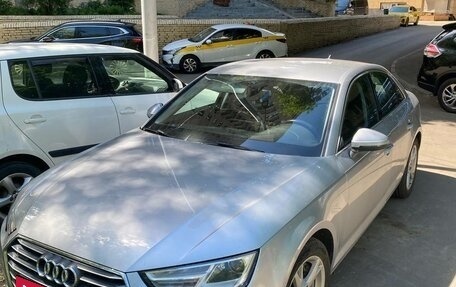 Audi A4, 2018 год, 2 600 000 рублей, 3 фотография