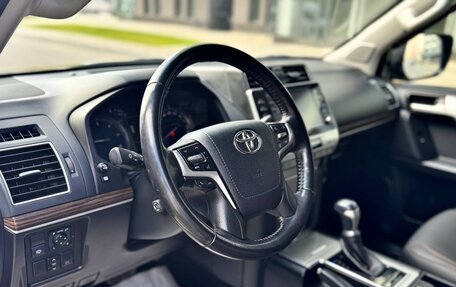 Toyota Land Cruiser Prado 150 рестайлинг 2, 2021 год, 5 530 000 рублей, 16 фотография