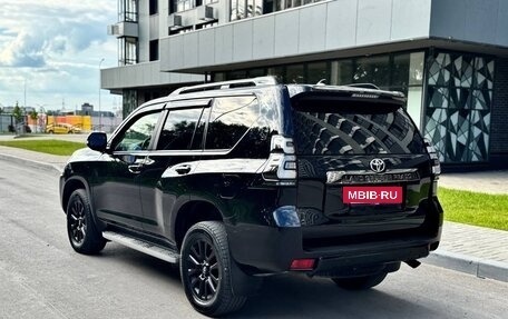 Toyota Land Cruiser Prado 150 рестайлинг 2, 2021 год, 5 530 000 рублей, 8 фотография