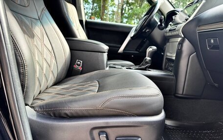 Toyota Land Cruiser Prado 150 рестайлинг 2, 2021 год, 5 530 000 рублей, 24 фотография