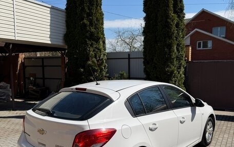 Chevrolet Cruze II, 2012 год, 700 000 рублей, 3 фотография