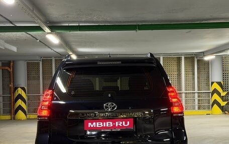 Toyota Land Cruiser Prado 150 рестайлинг 2, 2021 год, 7 100 000 рублей, 6 фотография