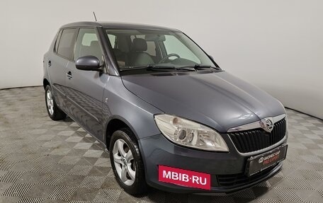 Skoda Fabia II, 2013 год, 775 000 рублей, 3 фотография