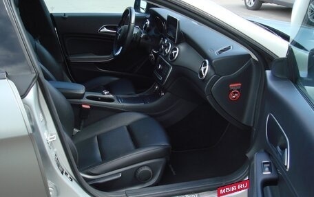 Mercedes-Benz CLA, 2016 год, 1 800 000 рублей, 12 фотография