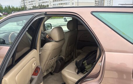 Lexus RX IV рестайлинг, 1998 год, 690 000 рублей, 9 фотография