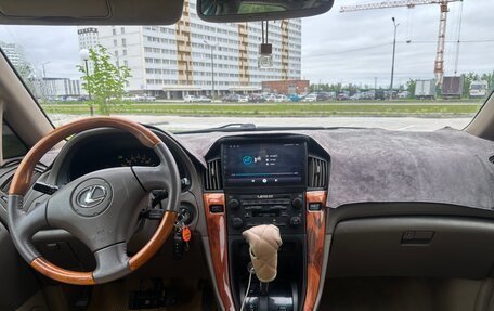 Lexus RX IV рестайлинг, 1998 год, 690 000 рублей, 10 фотография