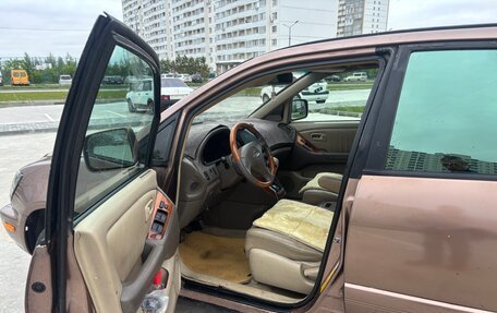 Lexus RX IV рестайлинг, 1998 год, 690 000 рублей, 12 фотография