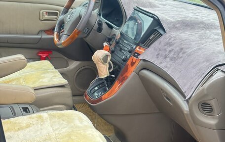 Lexus RX IV рестайлинг, 1998 год, 690 000 рублей, 20 фотография