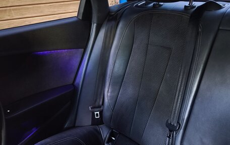 Audi A4, 2016 год, 2 350 000 рублей, 14 фотография