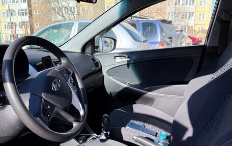 Hyundai Solaris II рестайлинг, 2016 год, 1 150 000 рублей, 13 фотография