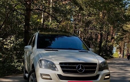 Mercedes-Benz M-Класс, 2011 год, 1 900 000 рублей, 3 фотография