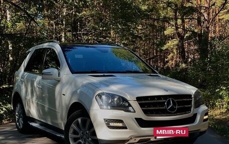 Mercedes-Benz M-Класс, 2011 год, 1 900 000 рублей, 4 фотография