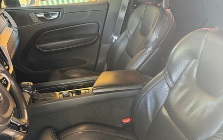 Volvo XC60 II, 2018 год, 3 039 000 рублей, 8 фотография
