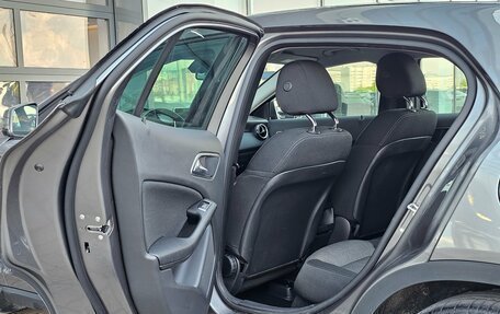 Mercedes-Benz GLA, 2016 год, 2 400 000 рублей, 16 фотография
