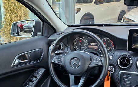 Mercedes-Benz GLA, 2016 год, 2 400 000 рублей, 35 фотография