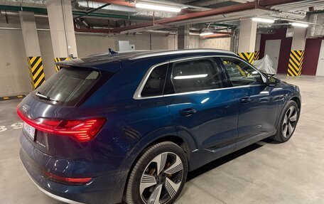 Audi e-tron I, 2021 год, 5 100 000 рублей, 4 фотография