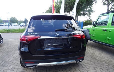 Mercedes-Benz GLE, 2022 год, 7 025 000 рублей, 4 фотография