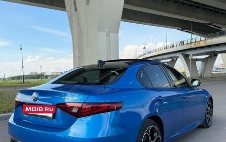 Alfa Romeo Giulia II, 2022 год, 4 200 000 рублей, 9 фотография