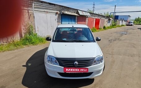 Renault Logan I, 2015 год, 635 000 рублей, 7 фотография