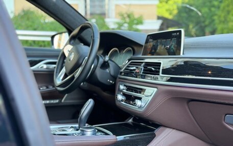 BMW 7 серия, 2016 год, 4 650 000 рублей, 4 фотография