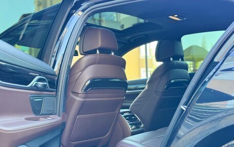 BMW 7 серия, 2016 год, 4 650 000 рублей, 7 фотография
