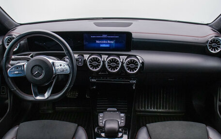Mercedes-Benz CLA, 2021 год, 3 348 000 рублей, 14 фотография