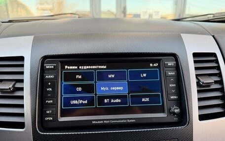 Mitsubishi Outlander III рестайлинг 3, 2010 год, 1 040 000 рублей, 24 фотография