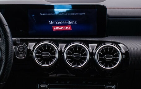 Mercedes-Benz CLA, 2021 год, 3 348 000 рублей, 15 фотография
