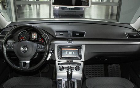 Volkswagen Passat B7, 2012 год, 1 100 000 рублей, 13 фотография