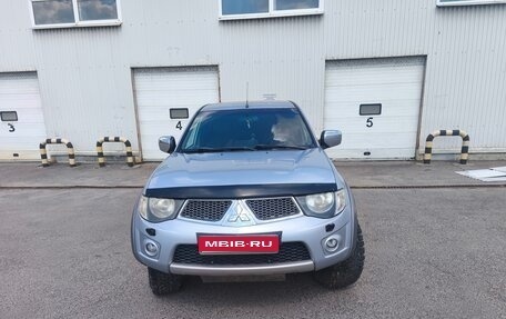 Mitsubishi L200 IV рестайлинг, 2012 год, 1 550 000 рублей, 1 фотография