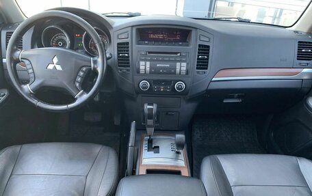 Mitsubishi Pajero IV, 2008 год, 1 790 000 рублей, 10 фотография