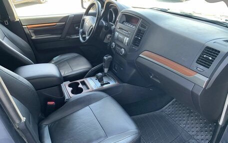 Mitsubishi Pajero IV, 2008 год, 1 790 000 рублей, 13 фотография