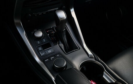 Lexus NX I, 2016 год, 3 320 000 рублей, 19 фотография