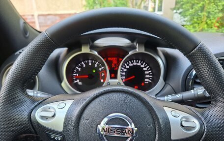 Nissan Juke II, 2011 год, 940 000 рублей, 18 фотография