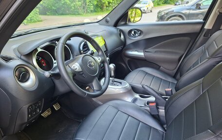 Nissan Juke II, 2011 год, 940 000 рублей, 20 фотография