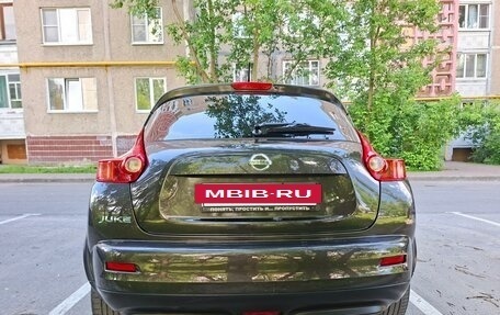 Nissan Juke II, 2011 год, 940 000 рублей, 8 фотография