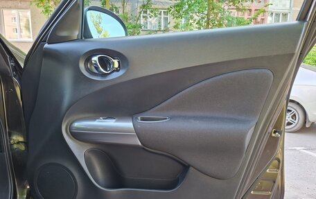 Nissan Juke II, 2011 год, 940 000 рублей, 32 фотография