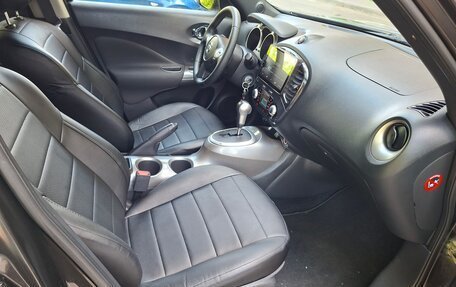 Nissan Juke II, 2011 год, 940 000 рублей, 27 фотография