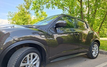 Nissan Juke II, 2011 год, 940 000 рублей, 39 фотография
