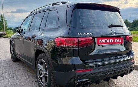 Mercedes-Benz GLB, 2020 год, 3 100 000 рублей, 7 фотография