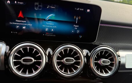 Mercedes-Benz GLB, 2020 год, 3 100 000 рублей, 20 фотография