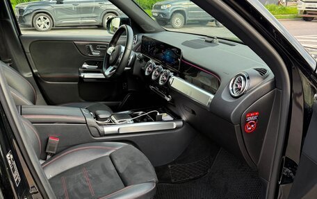 Mercedes-Benz GLB, 2020 год, 3 100 000 рублей, 25 фотография