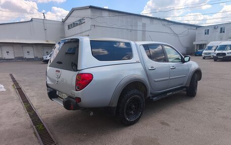 Mitsubishi L200 IV рестайлинг, 2012 год, 1 550 000 рублей, 6 фотография