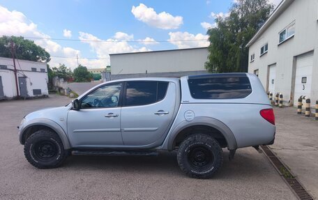 Mitsubishi L200 IV рестайлинг, 2012 год, 1 550 000 рублей, 9 фотография